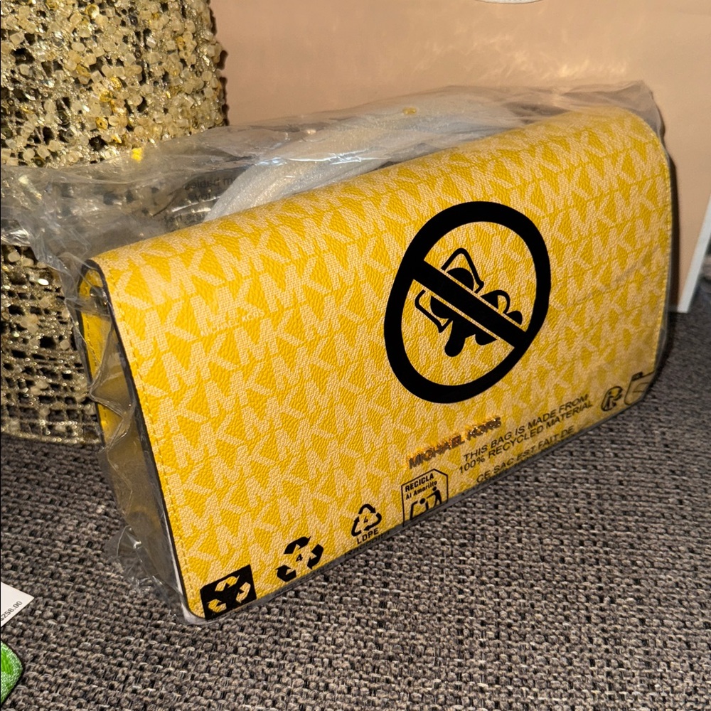 Michael Kors Mustard Yellow Crossbody - Picture 12 of 13